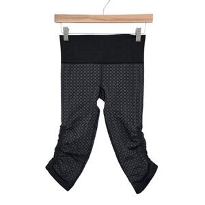 Lululemon Crop Leggings Black Geometric Pattern Ruched Athletic Womens Size 4
